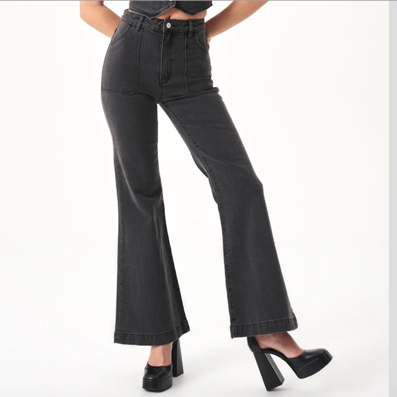 ROLLA'S Denim - Rollas Eastcoast Flare Wide Leg Crop Jeans Womens Vintage Washed Black